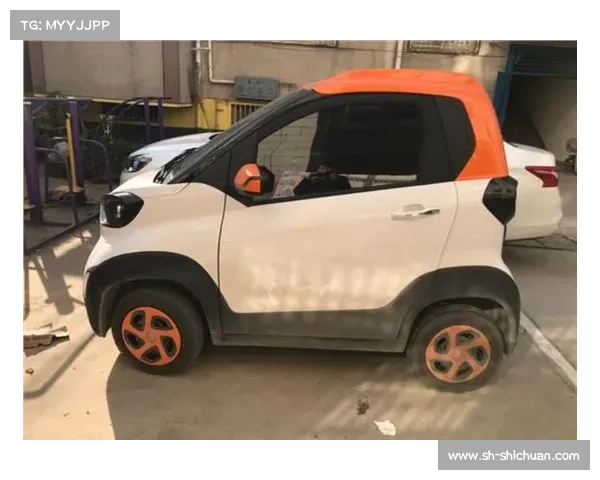 便宜又省油,好养的德系家用代步车,省心好开好停,实拍大众Polo 便宜又省油,好养的德系家用代步车,省心好开好停,实拍大众Polo
